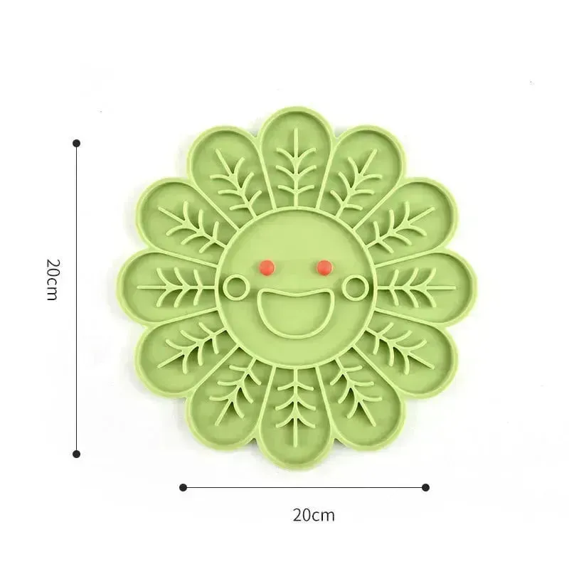 Fish Shape Silicone Lick Mat - Slow Feeding Food Bowl for Pets