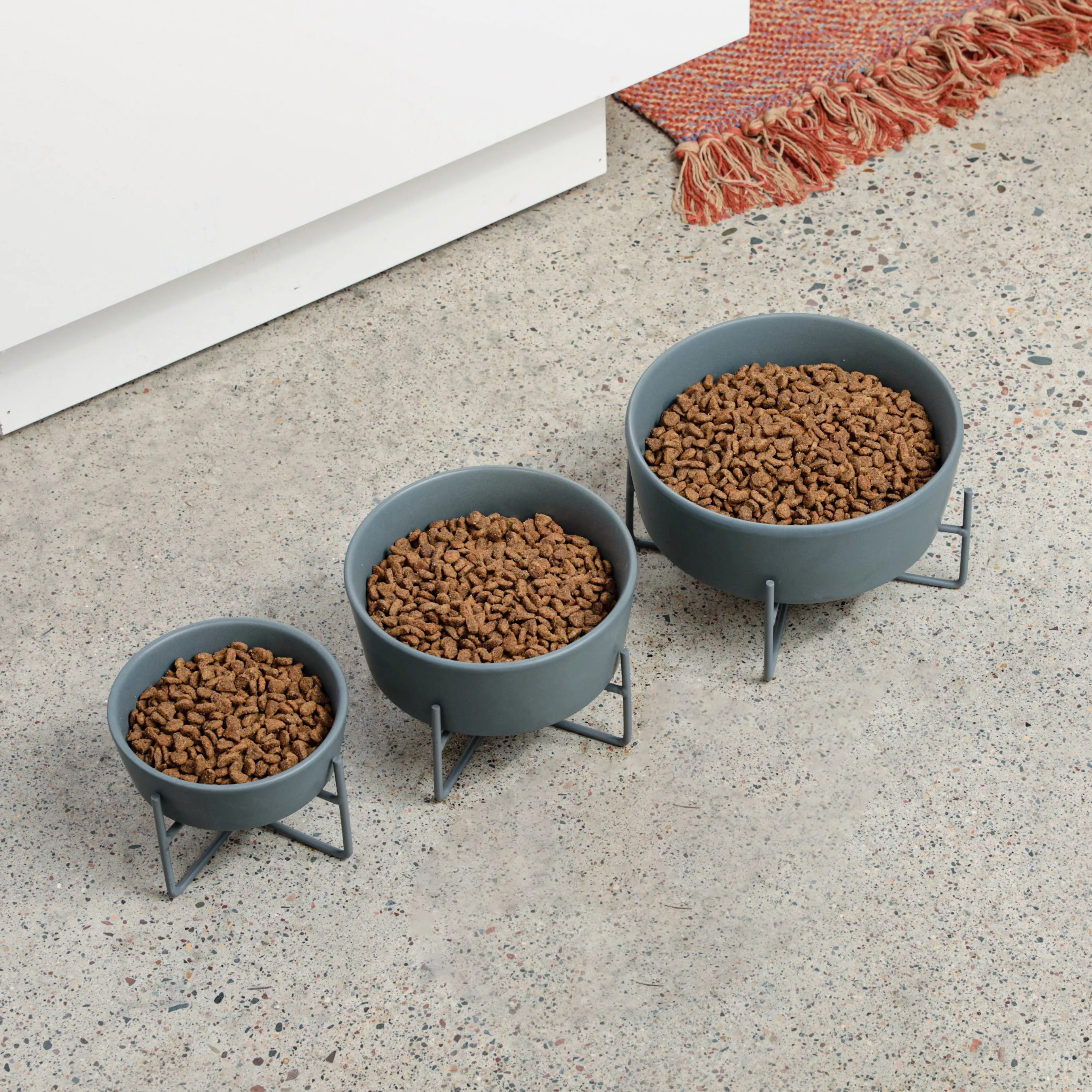 Simple Solid Bowl   Dog Bowl Stand